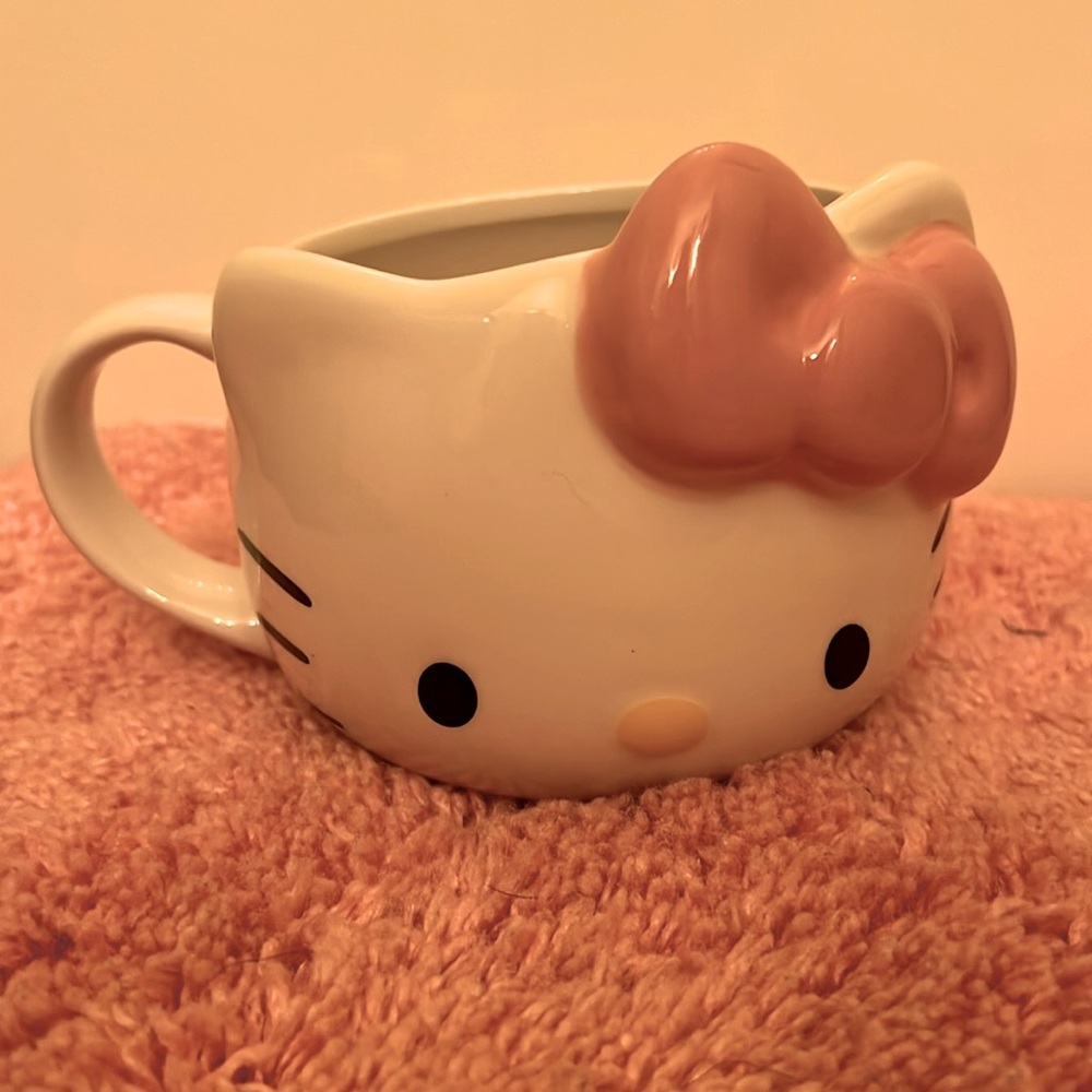 Sanrio Hello Kitty with Pink Bow 2023 Figural Face Head 20 Oz Ceramic Mug Cup